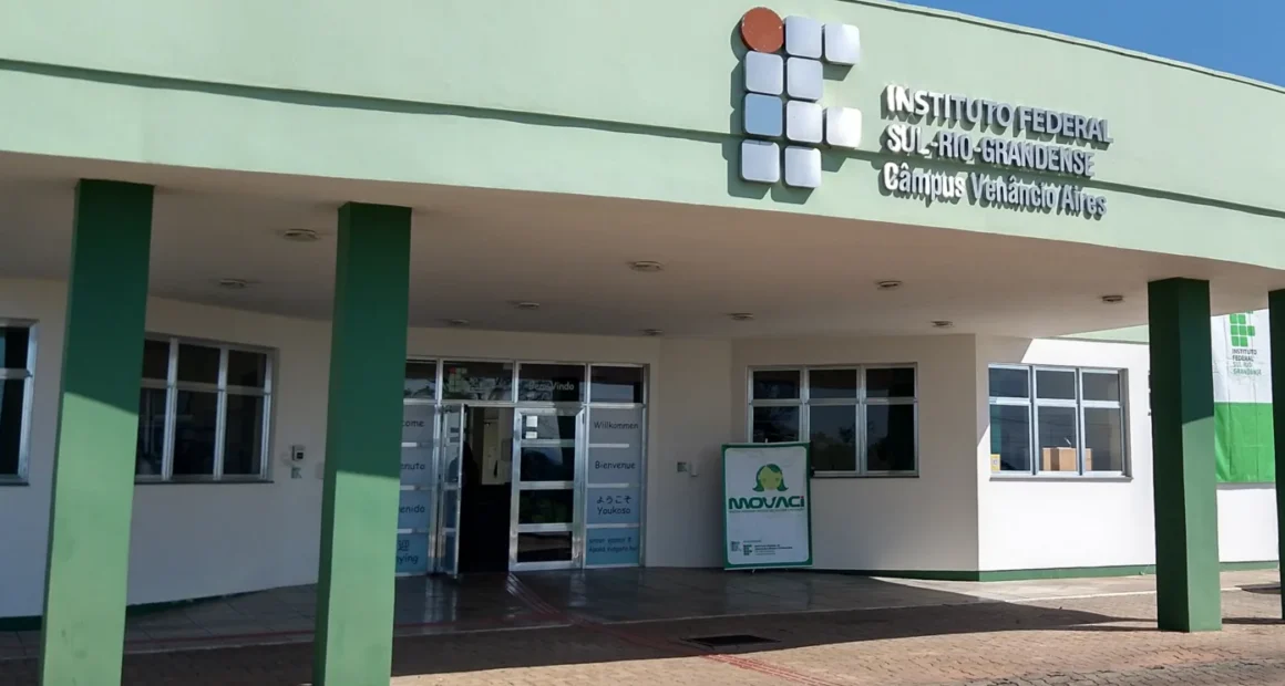 IFSul Venâncio Aires: Edital para Professor Substituto de Comunicação