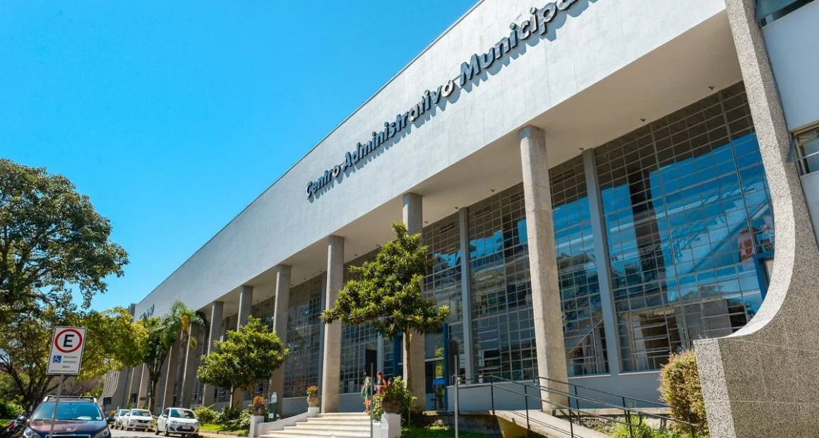 Concurso Caxias do Sul RS: Edital Aberto com Salários até R$ 11,6 mil