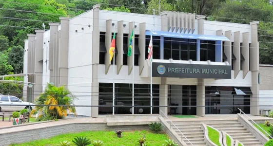 Liberato Salzano (RS): Edital AUVIR com Salários até R$ 5,5 mil