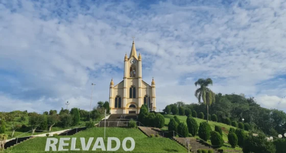 Relvado RS: Concurso Público com Salários de até R$ 8,2 mil