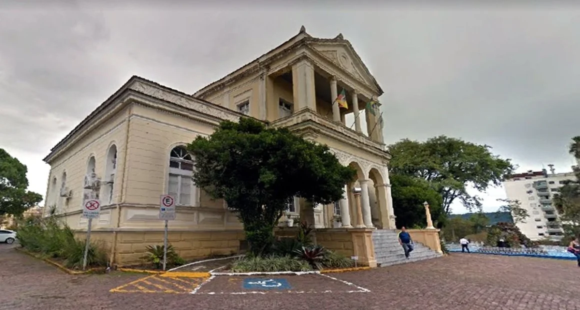 Santa Cruz do Sul (RS): Edital para Professor de Informática