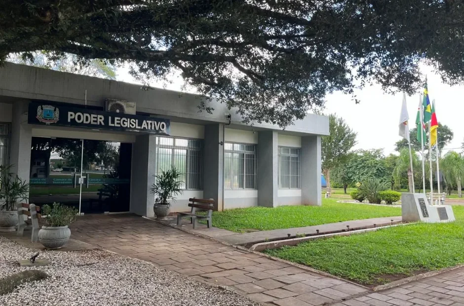 Câmara de Santa Bárbara do Sul-RS: Edital Servente Aberto