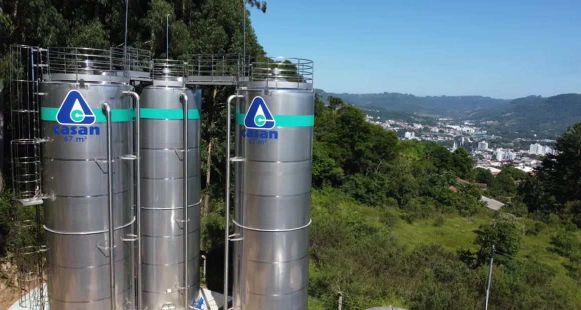 CASAN (SC): Concurso Técnico com Salários de até R$ 5,3 Mil