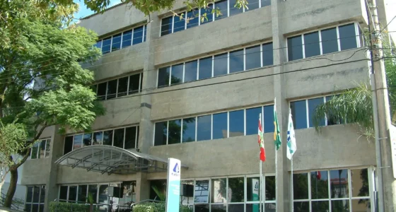 CASAN (SC): Concurso de Nível Médio com Salário de R$ 3,4 Mil