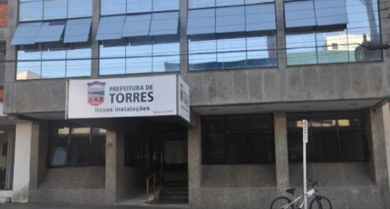 Torres (RS) lança processo seletivo com salários de até R$ 7,8 mil