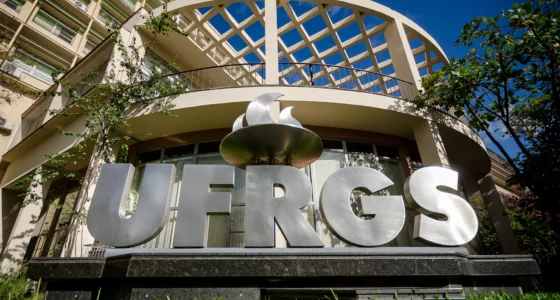 UFRGS abre seleção para Programador de Redes com R$ 4,5 mil
