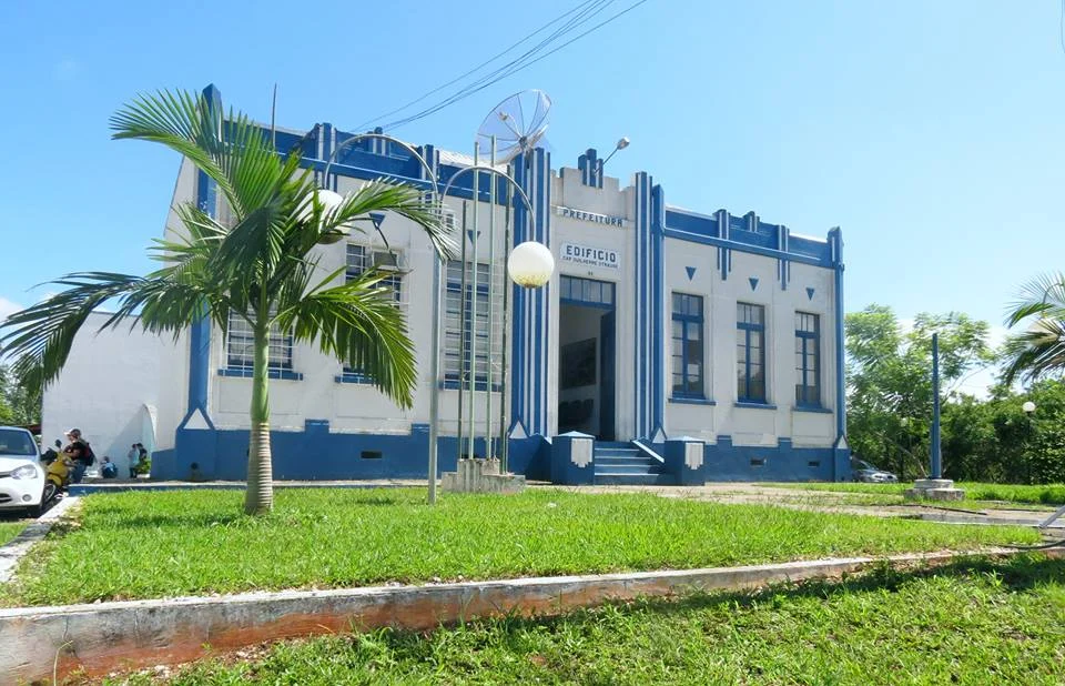Cerro Azul (PR) abre processo seletivo para área da saúde